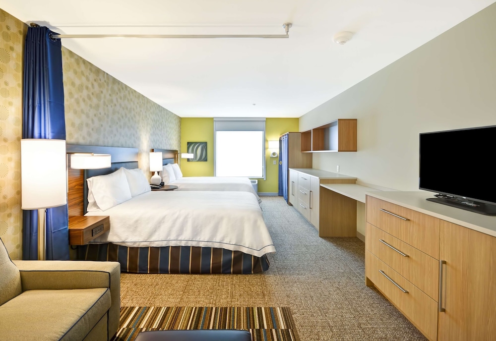 Studio, 2 Queen Beds, Accessible, Bathtub photo 1