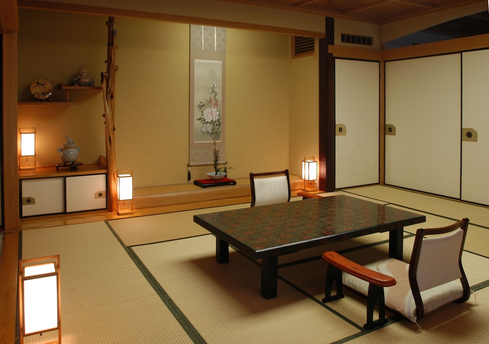 Run of house, Japanese-Style, Private Bathroom photo 2