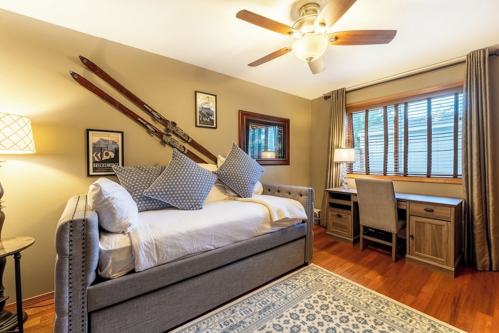 House (4 Bedrooms) photo 3
