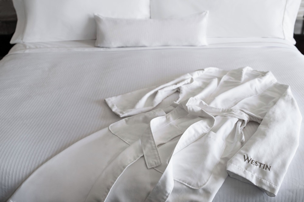 Executive Room, 2 Queen Beds - Photo 3