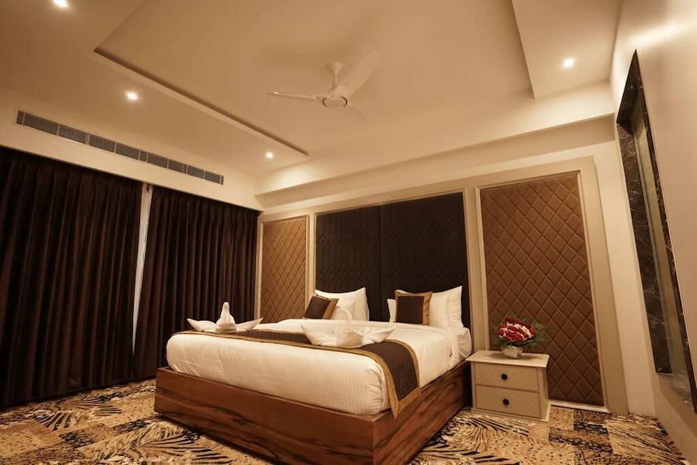 Presidential Suite photo 1
