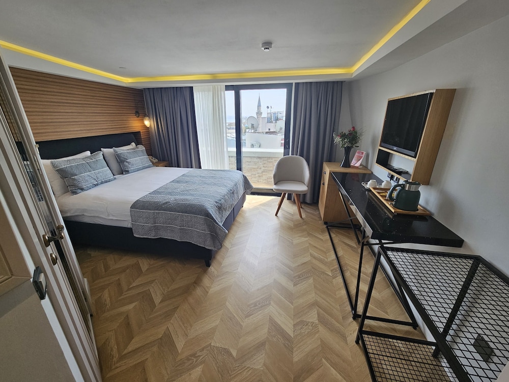 Deluxe Room, Sea View photo 1