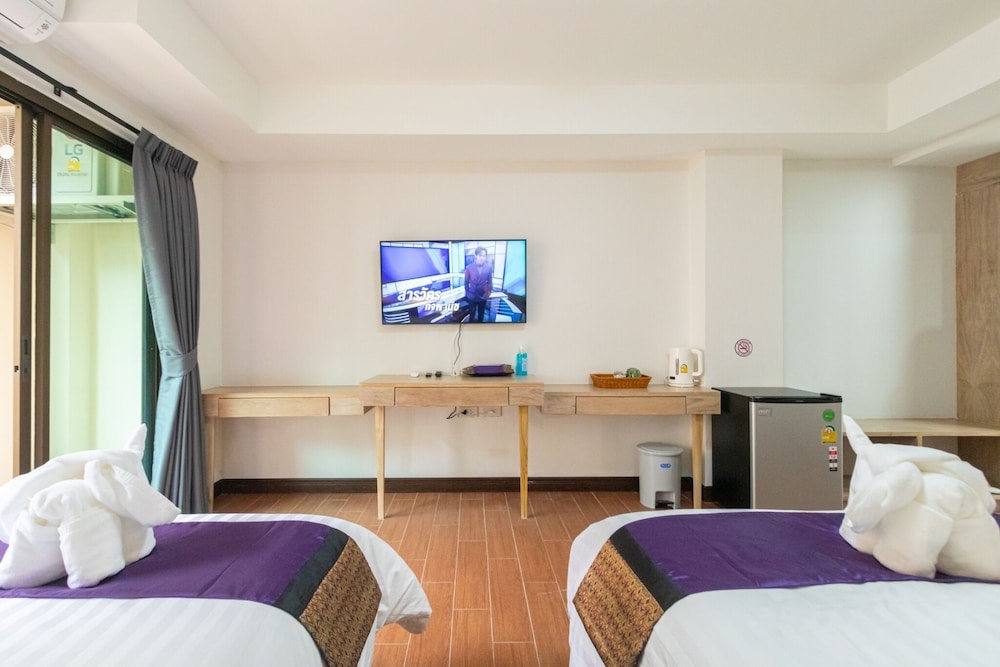Deluxe Twin Room, 2 Twin Beds - Photo 20