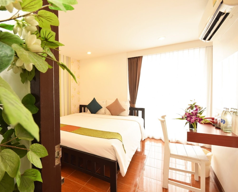 Standard Room photo 2