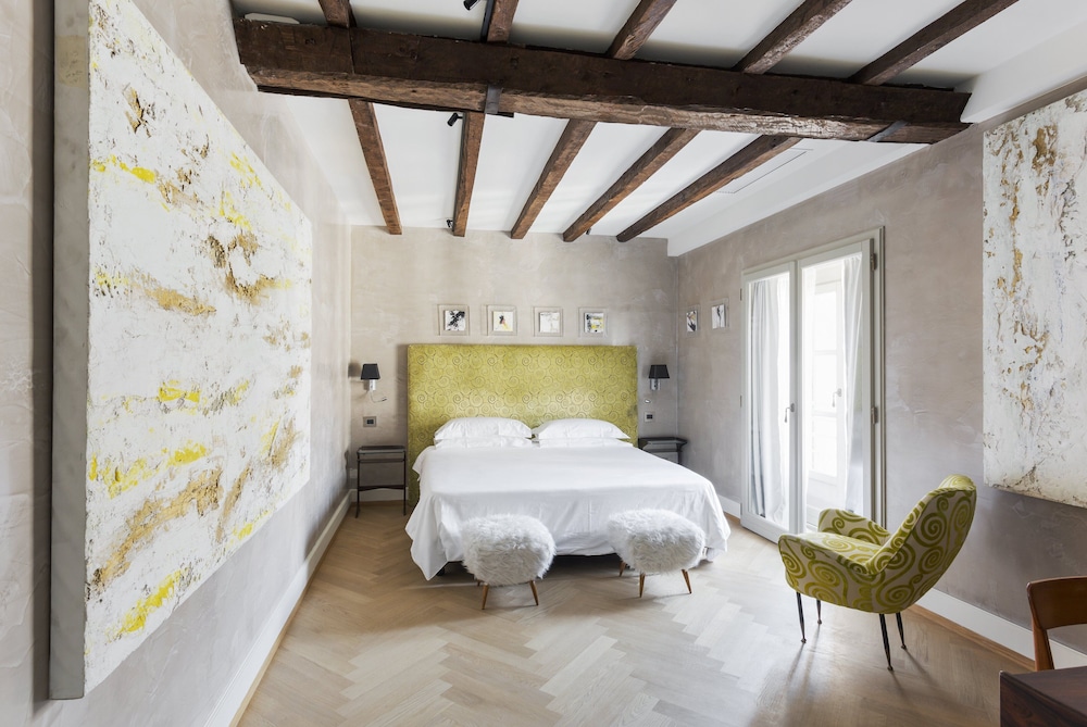 Deluxe Room photo 1