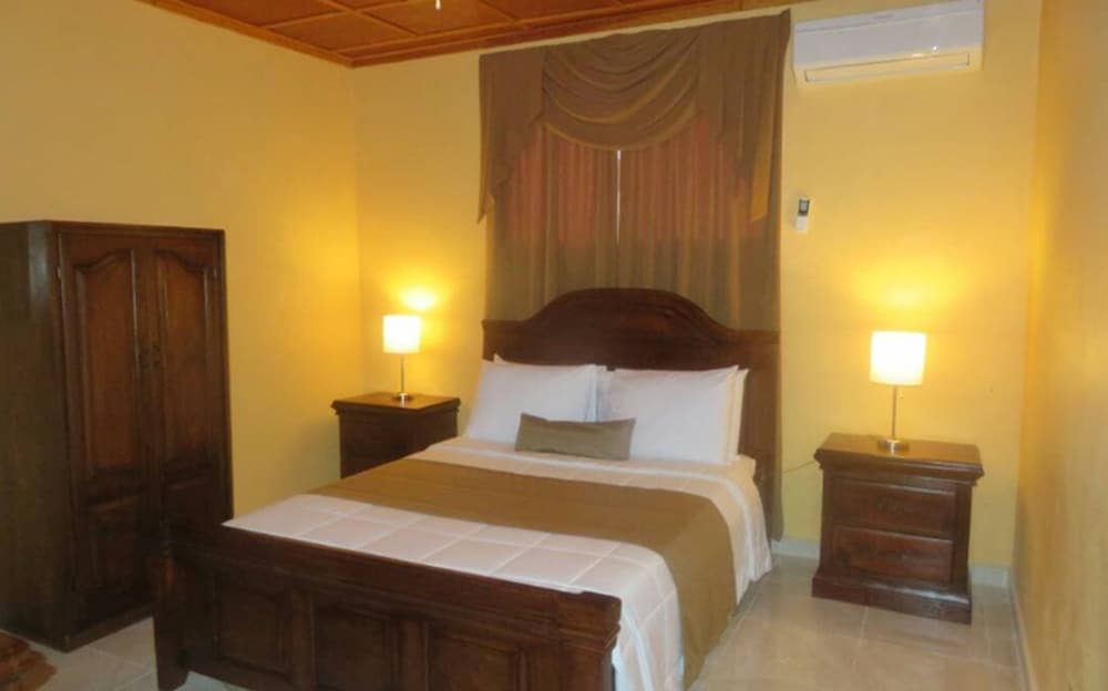 Diamond Room