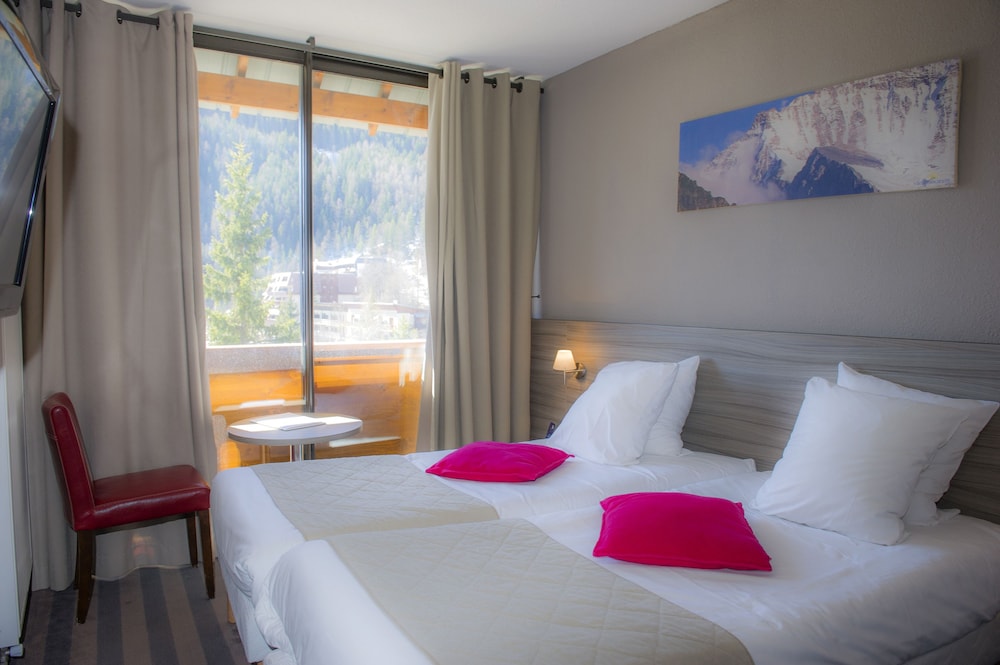 Superior Twin Room photo 3