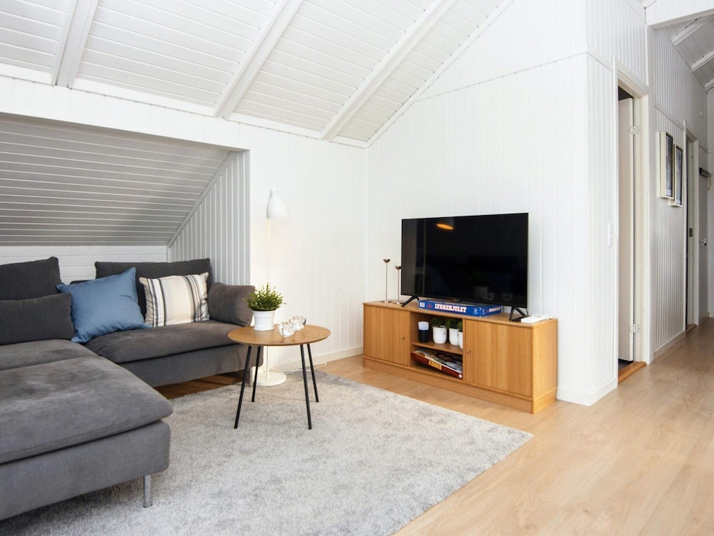 House photo 2