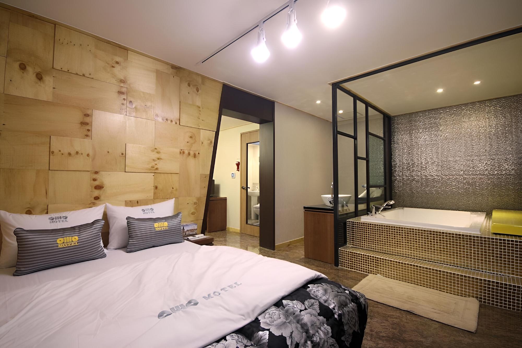 Room (Special Room) - Photo 4