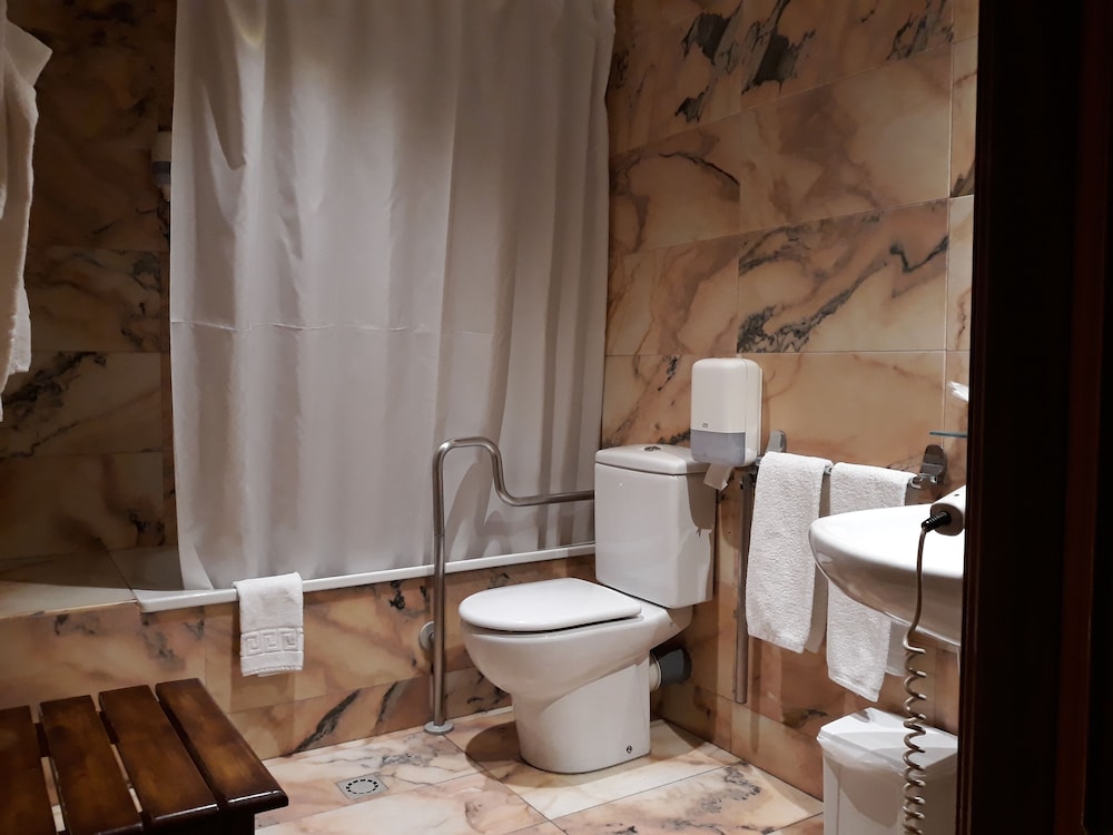 Double Room Single Use photo 3