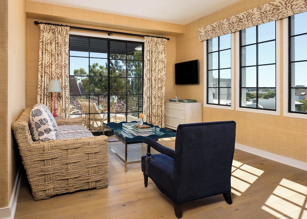 Suite, 1 Bedroom photo 1