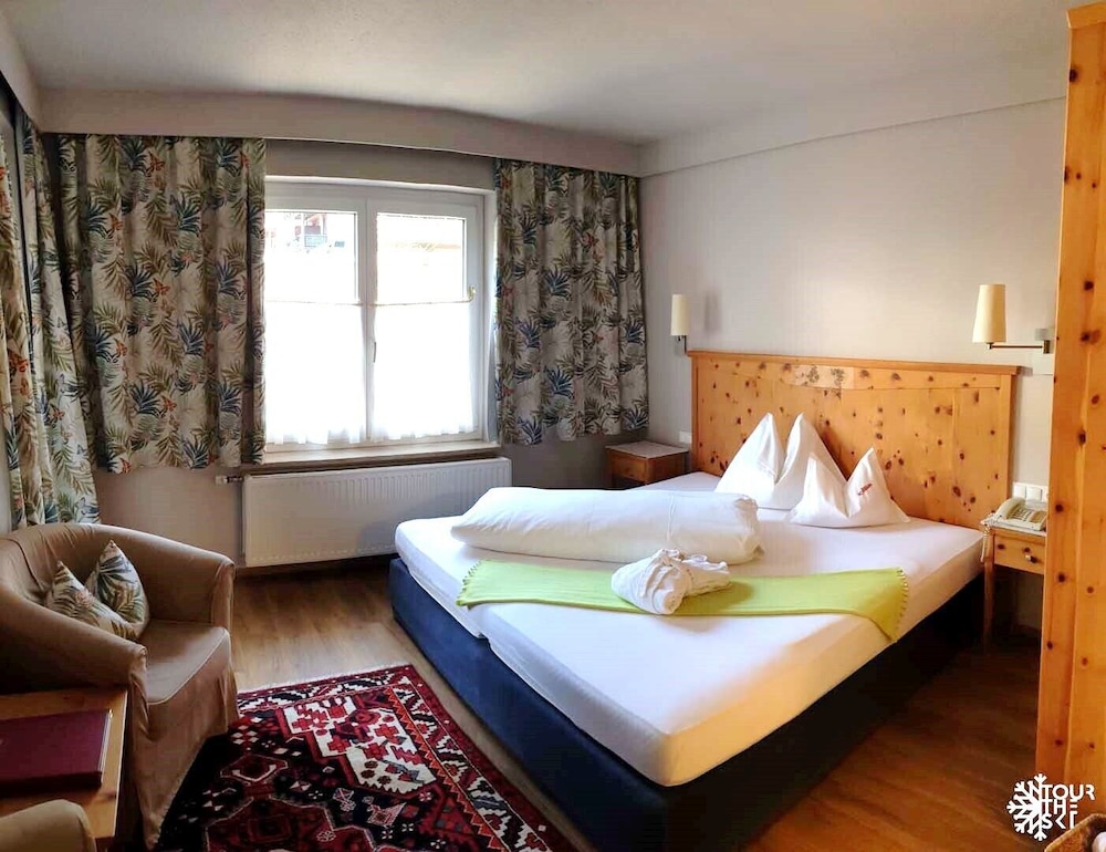 Standard Double Room, Balcony photo 1