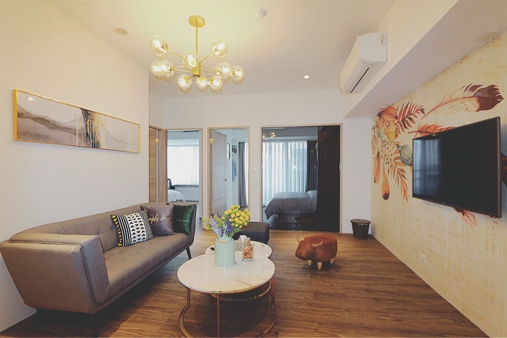 Signature Apartment