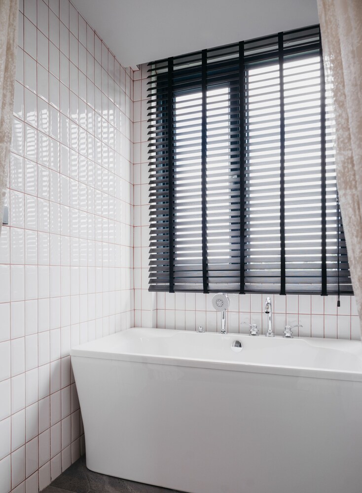 Superior King Suite - Photo 13