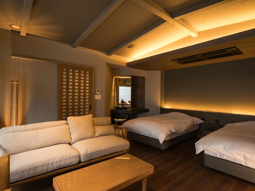[Santaigawa]Twinroom with open-air bath with projector, No View, Non Smoking