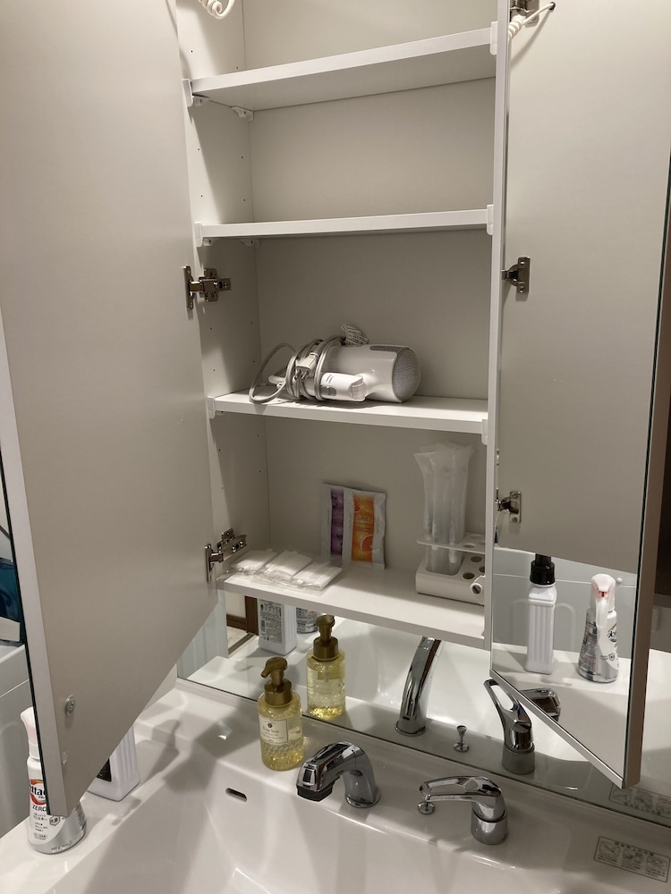 Standard Suite - Photo 12