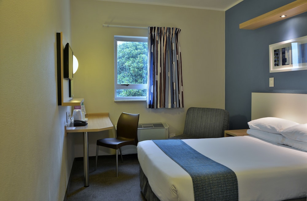 Road Lodge Cape Town International Airport — photo 32
