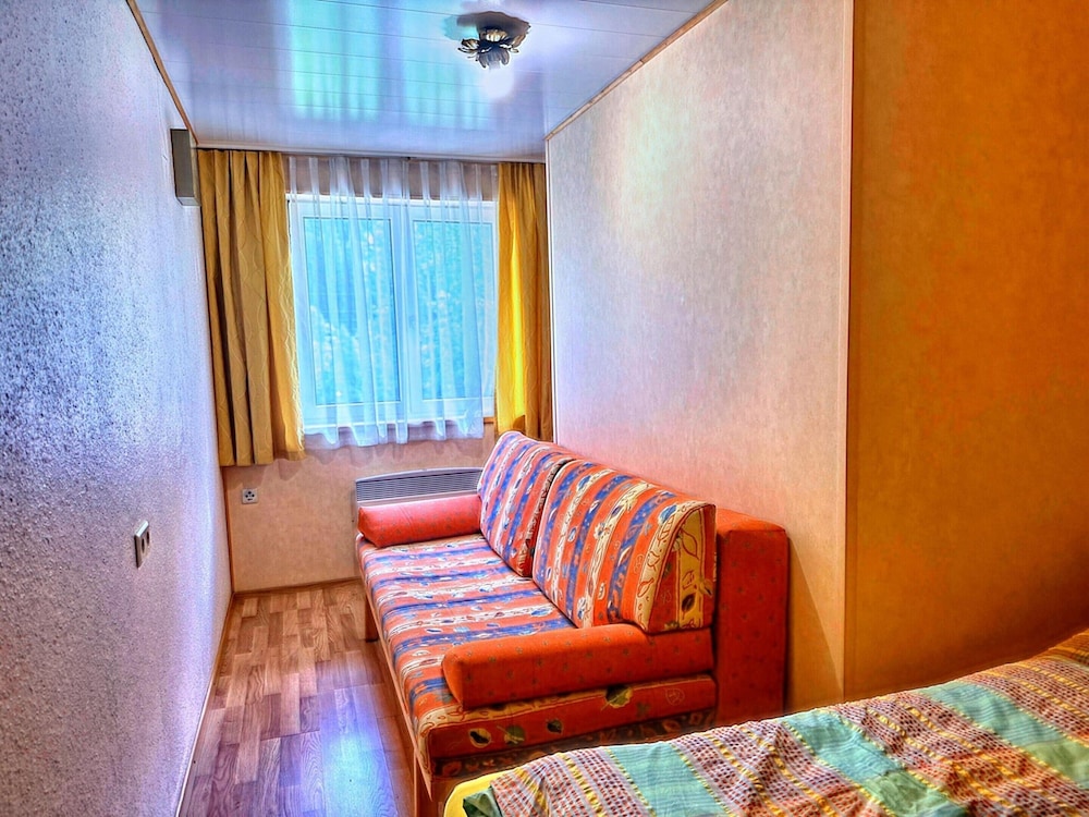 Comfort Apartment, 3 Bedrooms photo 3