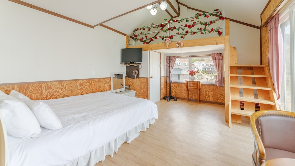 Basic Room, 1 Bedroom (Gumsan2) - Photo 2