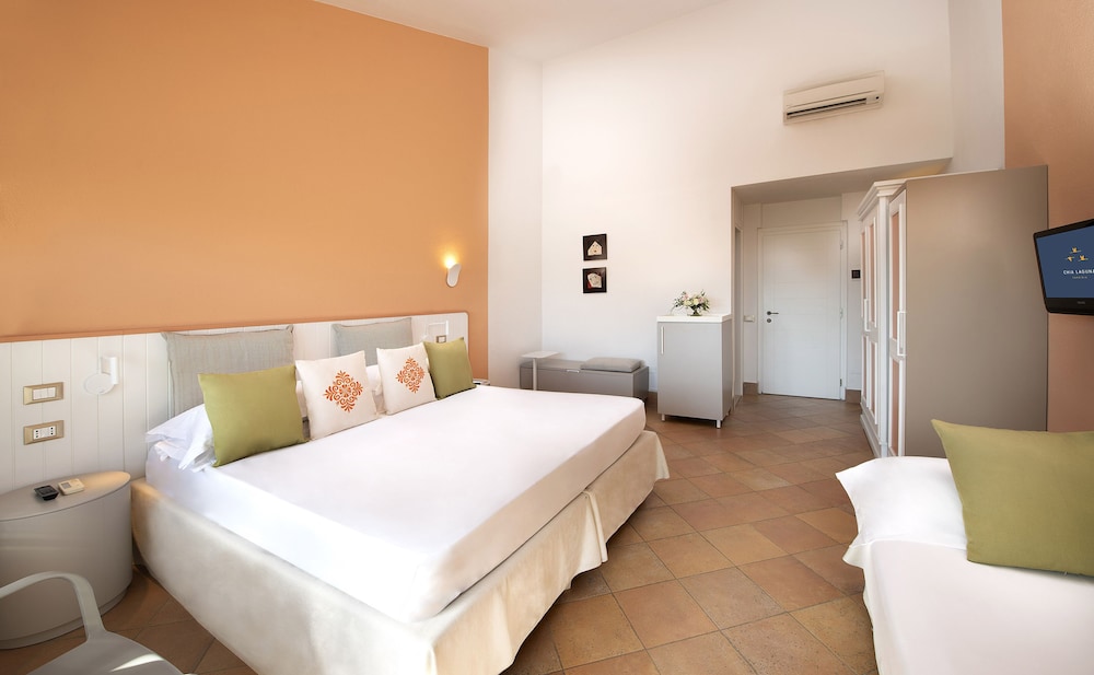 Classic Plus Balcony room - Photo 2
