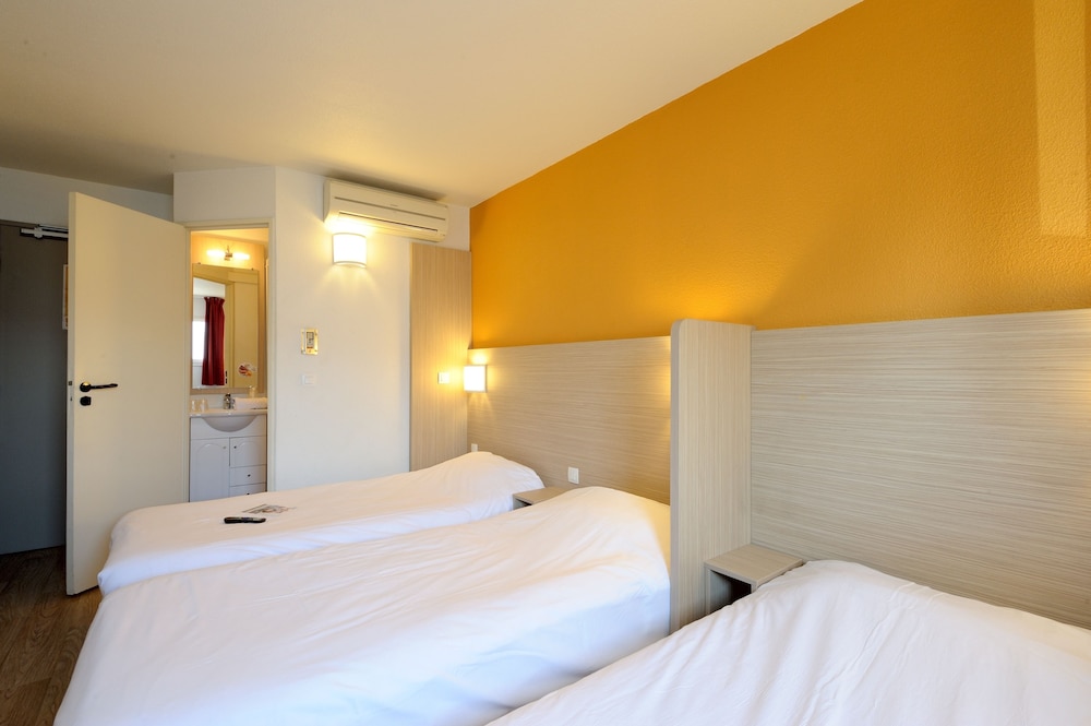 Triple Room - Photo 5