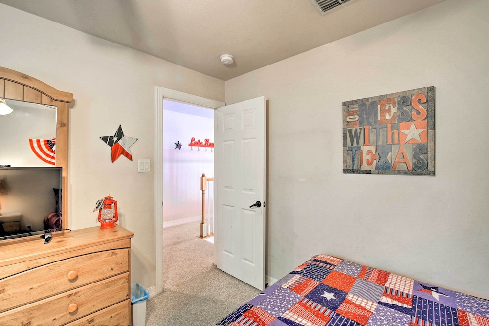 House (5 Bedrooms) photo 2