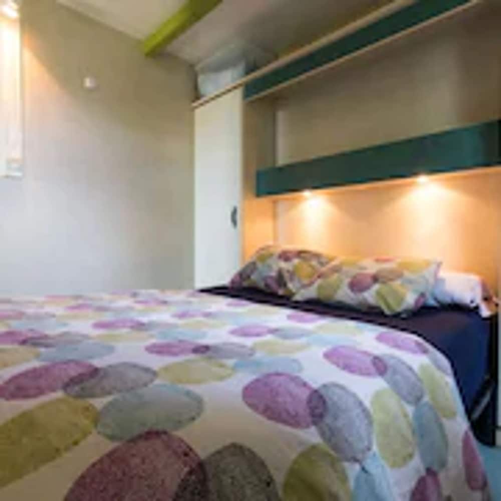 Panoramic Bungalow, 2 Bedrooms, Sea View (3 pax)