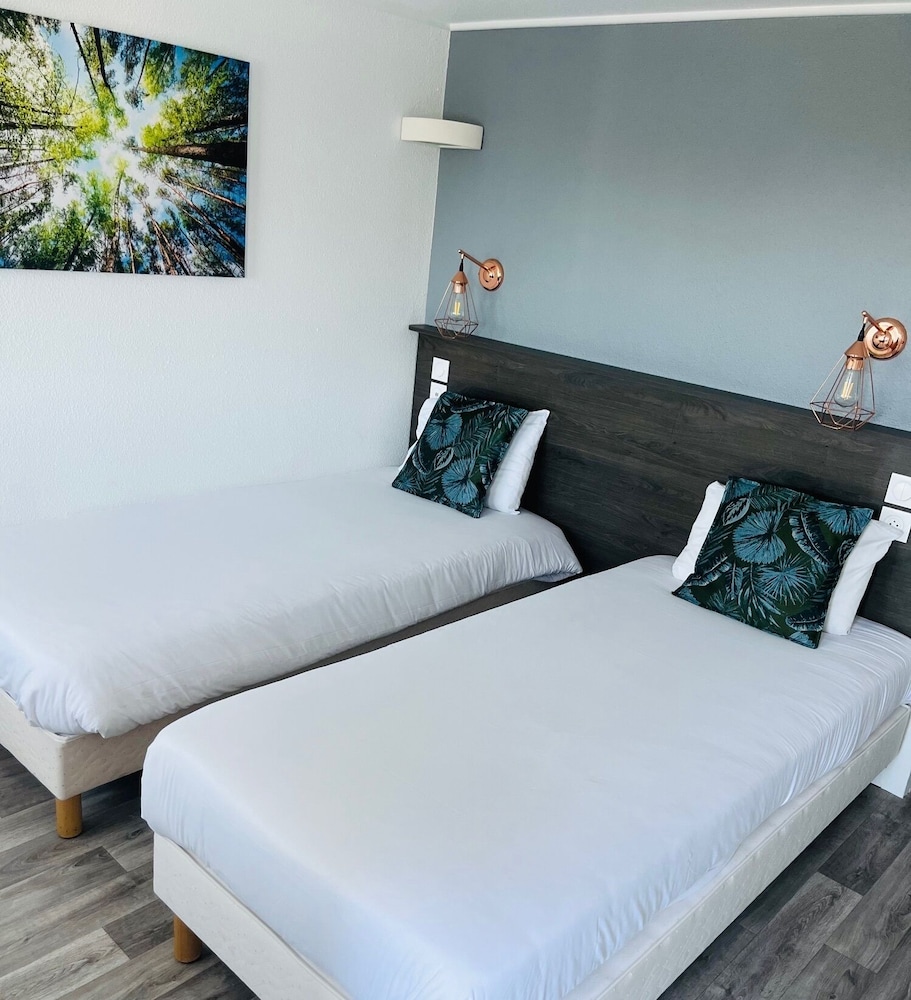 Comfort Twin Room - Photo 3