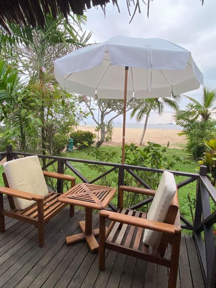 1 Bedroom Seaview photo 3