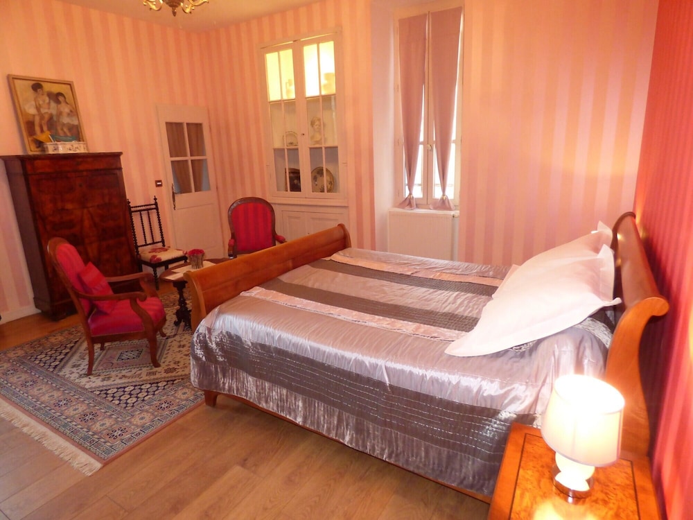 Comfort Double Room, Private Bathroom - Photo 2