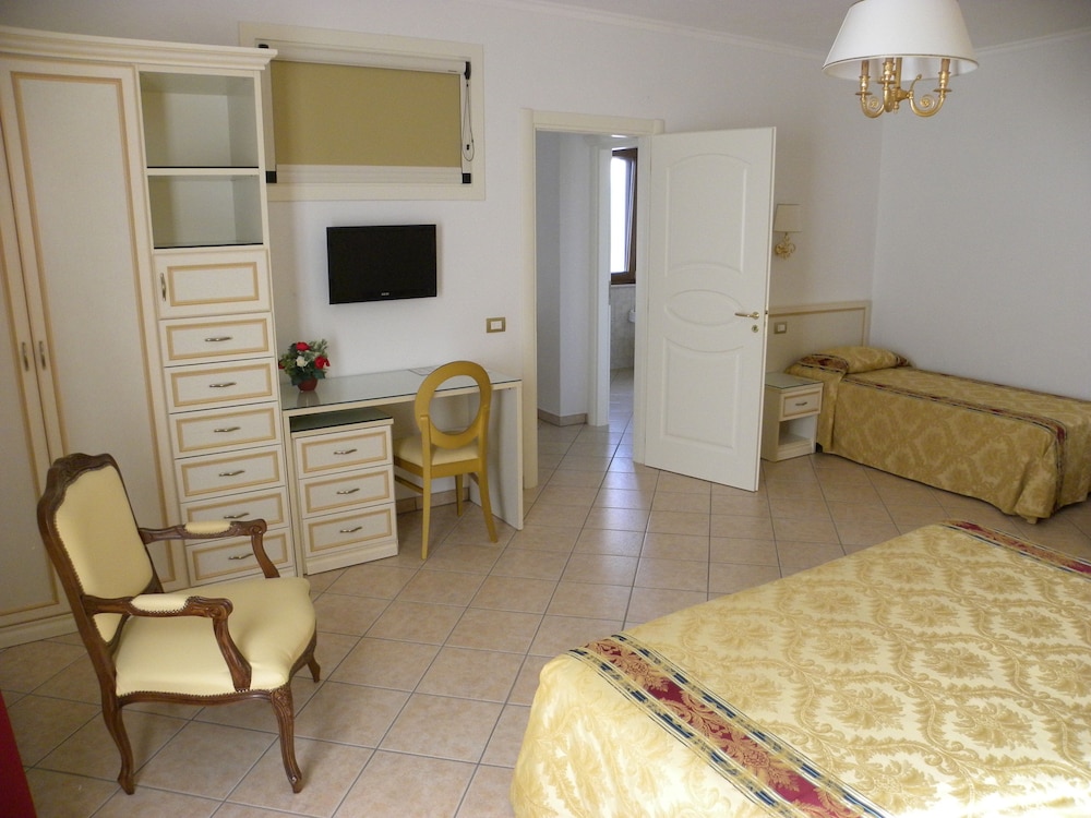 Suite, Terrace, Sea View (Quadruple)