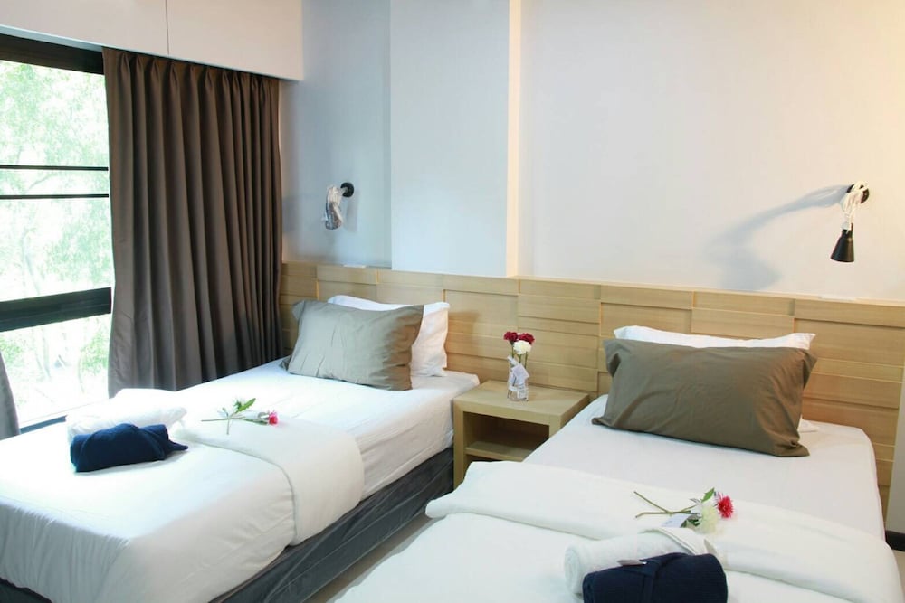 Deluxe Twin Room photo 3