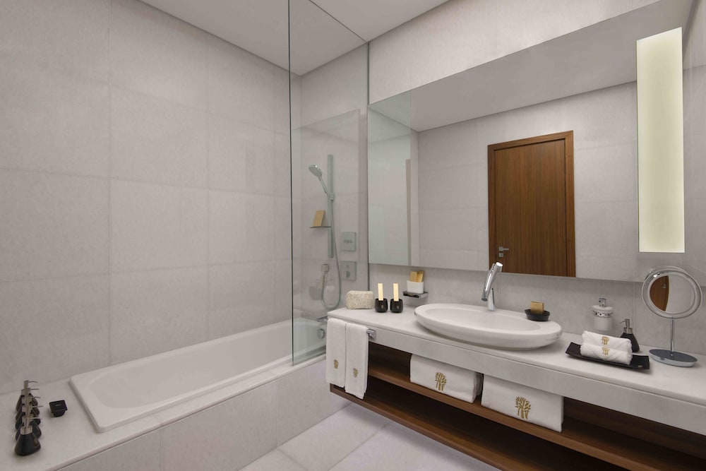Two Bedroom Bliss Suite - Photo 5