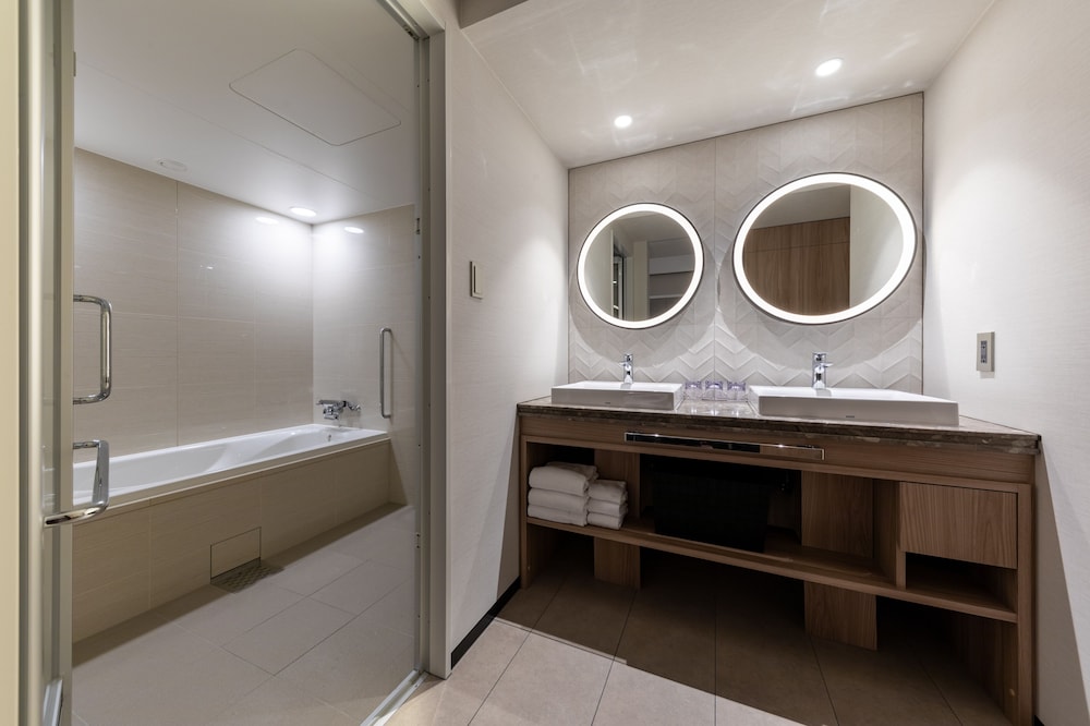 Deluxe Triple Room - Photo 5