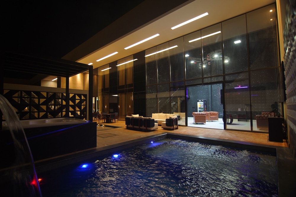 Presidential Suite