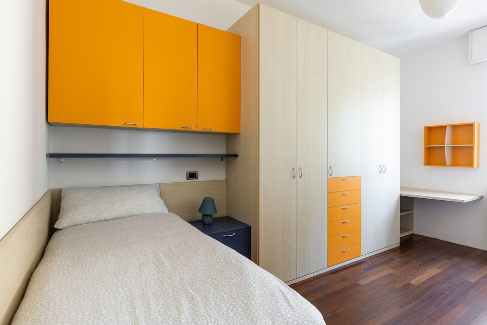 Basic Apartment