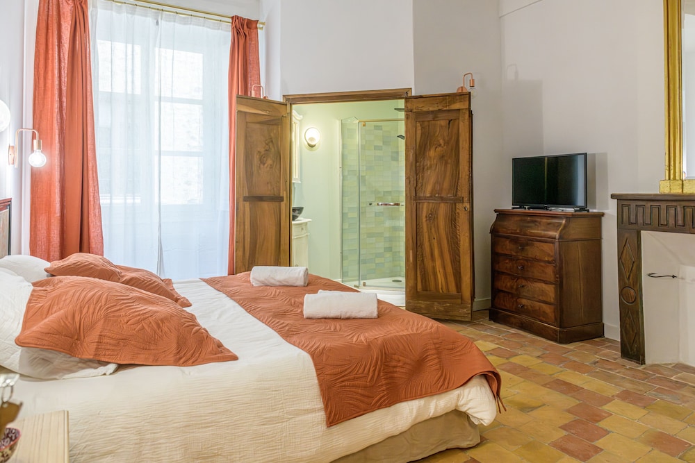 Superior Double Room, Ensuite (Chambre Trumeau) photo 2