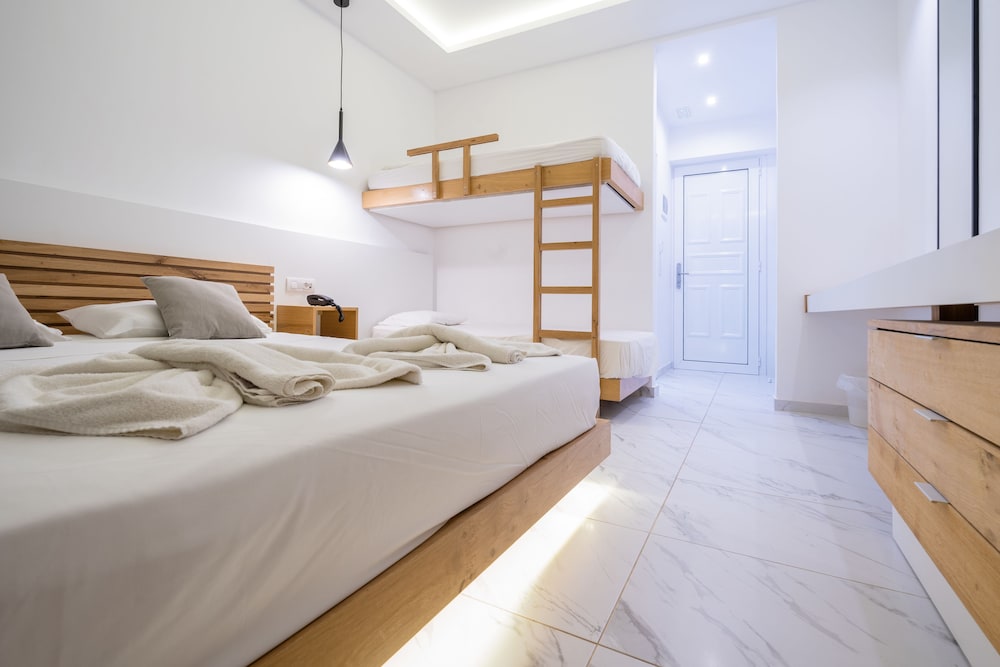 Superior Double or Twin Room - Photo 21
