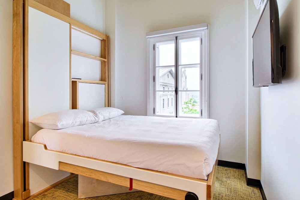 Room photo 3