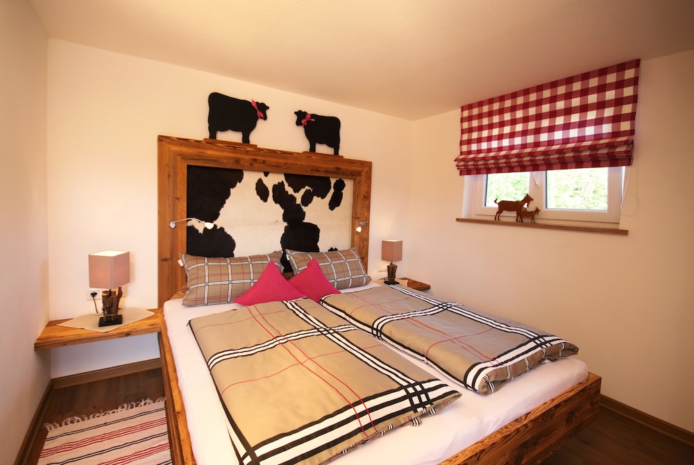 Deluxe Condo, 1 Bedroom, Balcony, Mountain View (106 | gipfelKREUZ) photo 1