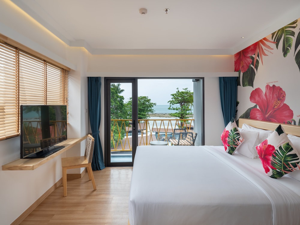 Deluxe Double Room, Ocean View (or Double Room with Ocean View) - Photo 5