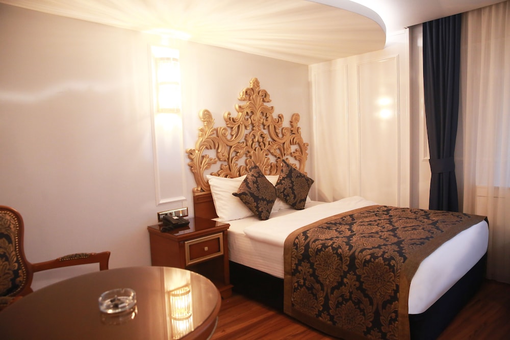 Junior Suite, City View photo 3