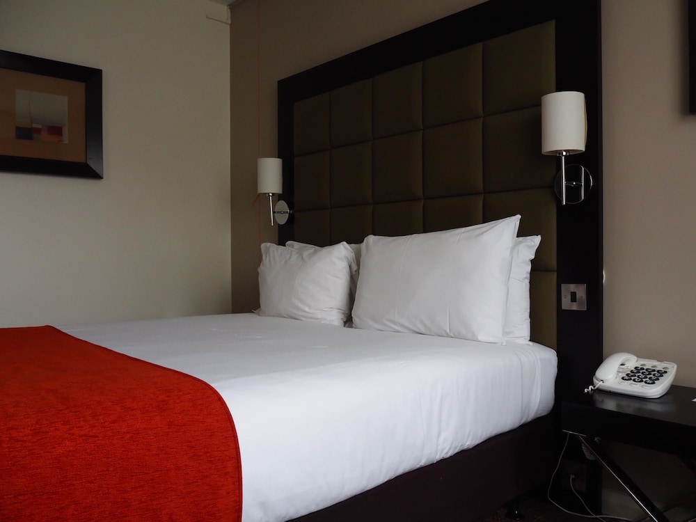 Standard Room, 1 Double Bed, Accessible - Photo 5