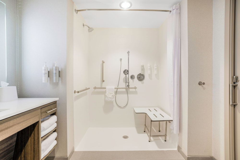 Home2 Suites Hilton Aurora Medical Centr, Photo 6