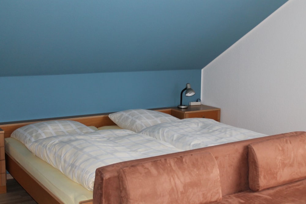 Double or Twin Room, Private Bathroom - Photo 2