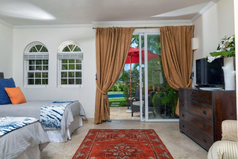 Condo, 2 Bedrooms