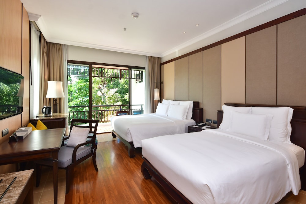 Classic Room, Multiple Beds, Garden View - Photo 2