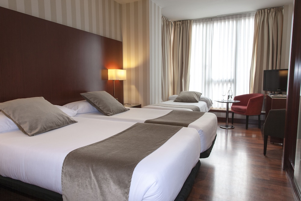 Habitación Doble (Con Una Cama Supletoria)