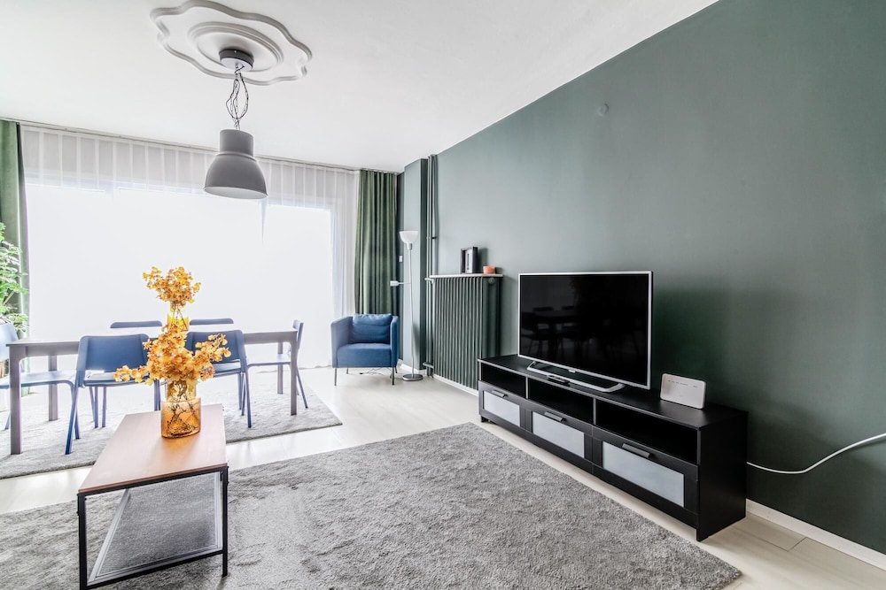 Apartment photo 3