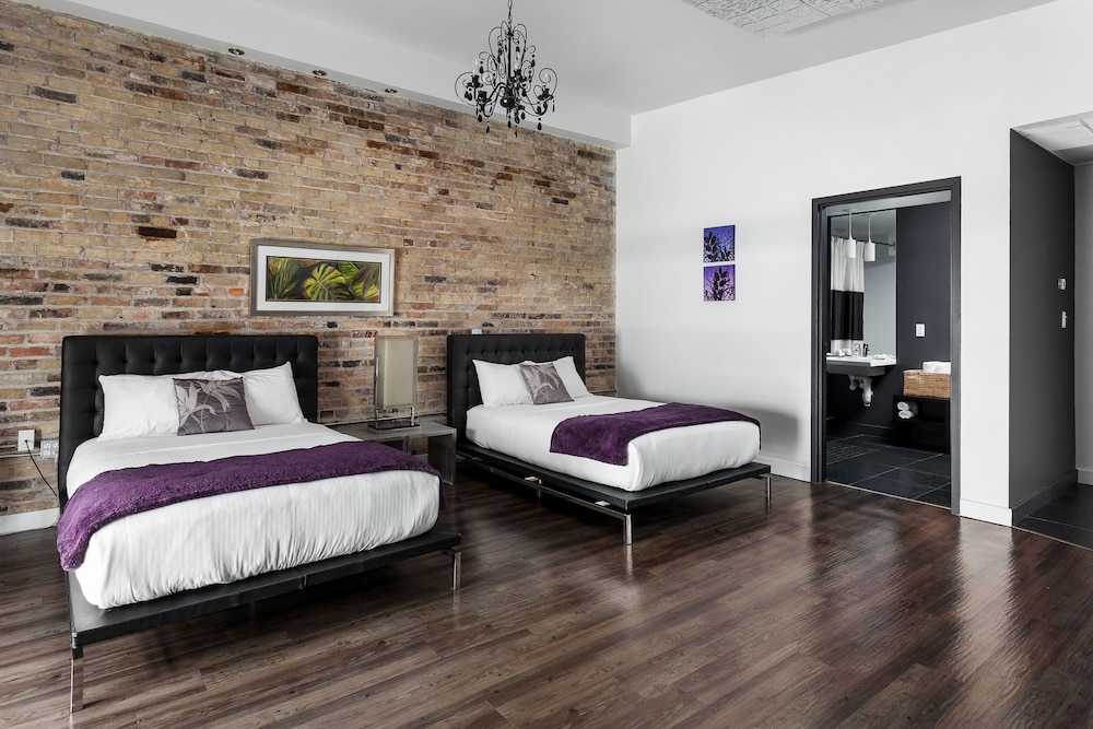 Marvellous Room, 2 Double Beds, Courtyard View photo 2